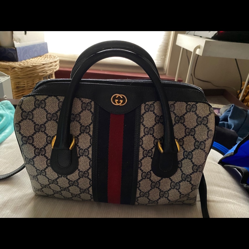 Gucci handbag/FINAL REDUCTION